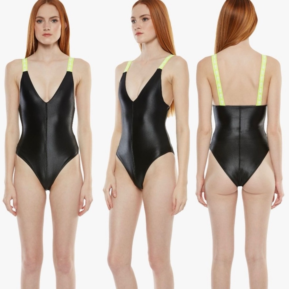 Koral Activewear Jumpstreet Infinity one piece bodysuit size L large NWT